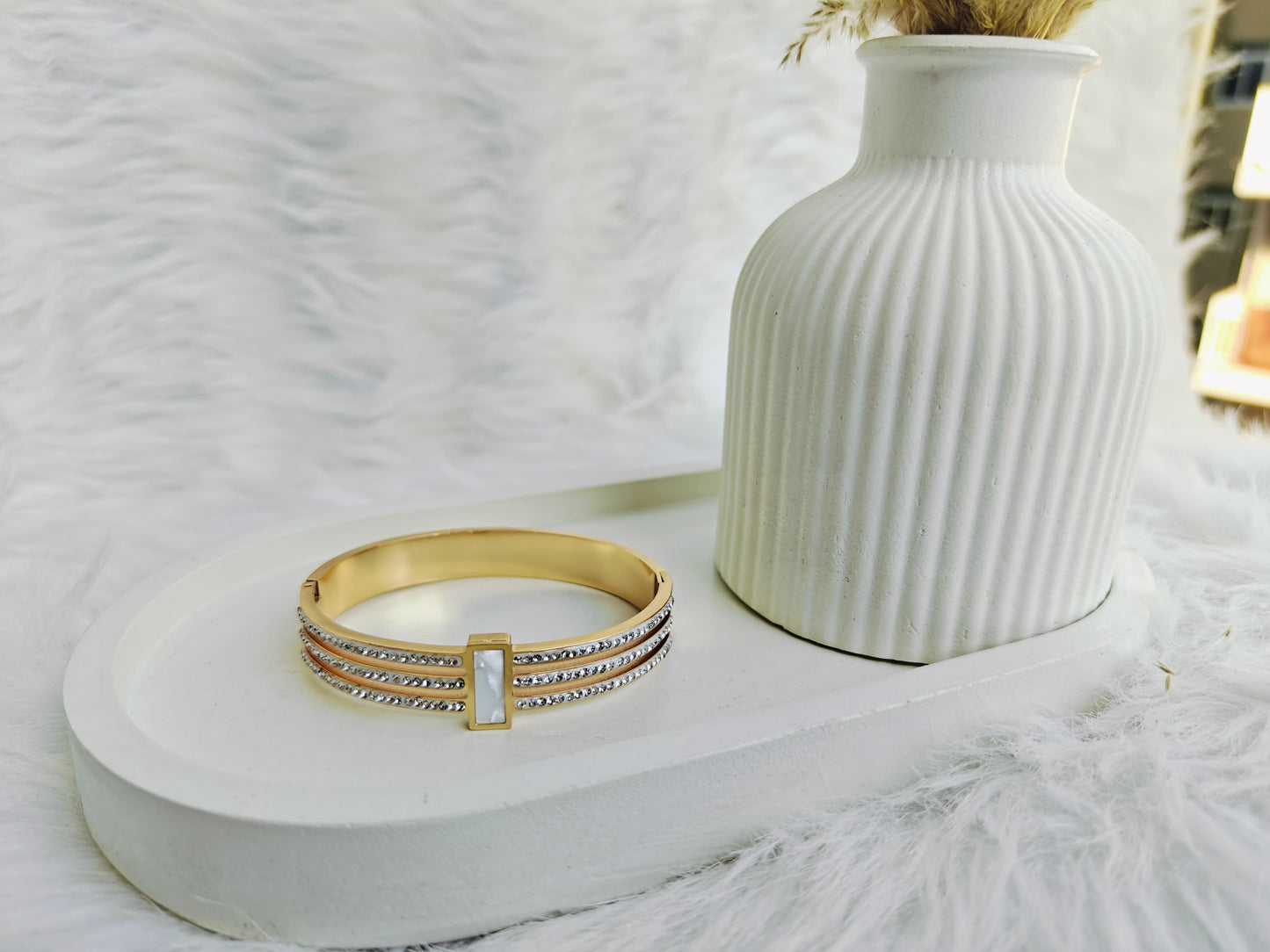 ✨💎 Luxury Crystal Gold-Tone Bracelet for Women 💛✨