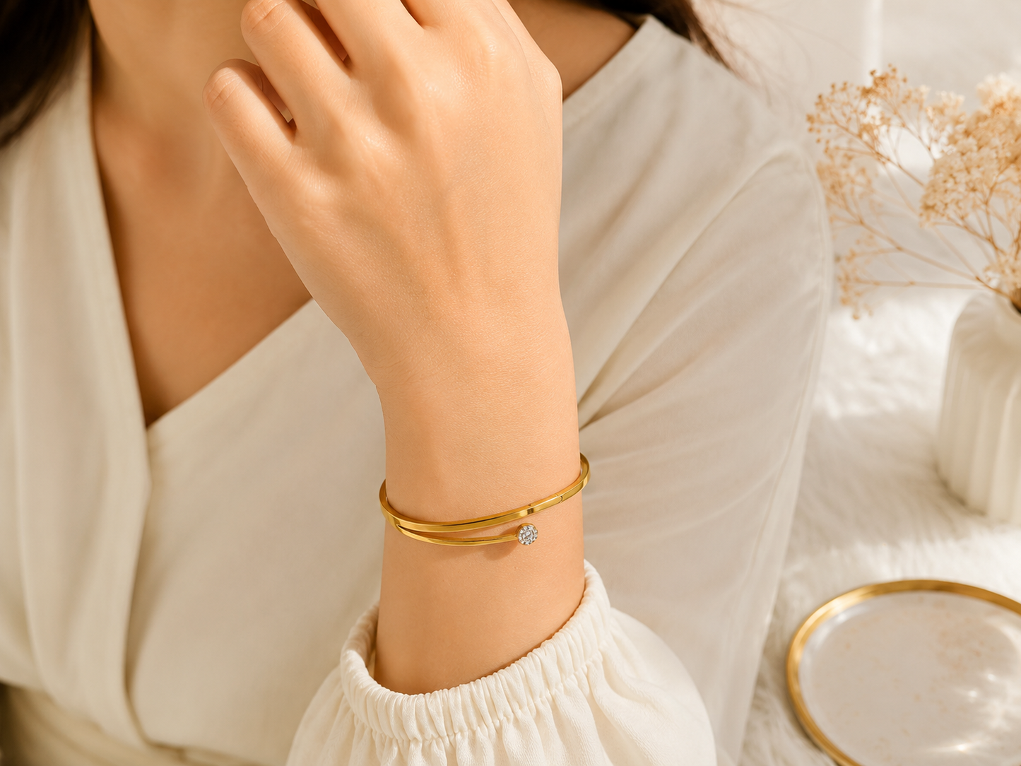 ✨💎 Luxury Gold Crystal Cuff Bracelet for Women 💎✨